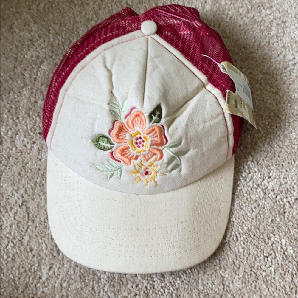Lucky Brand hat